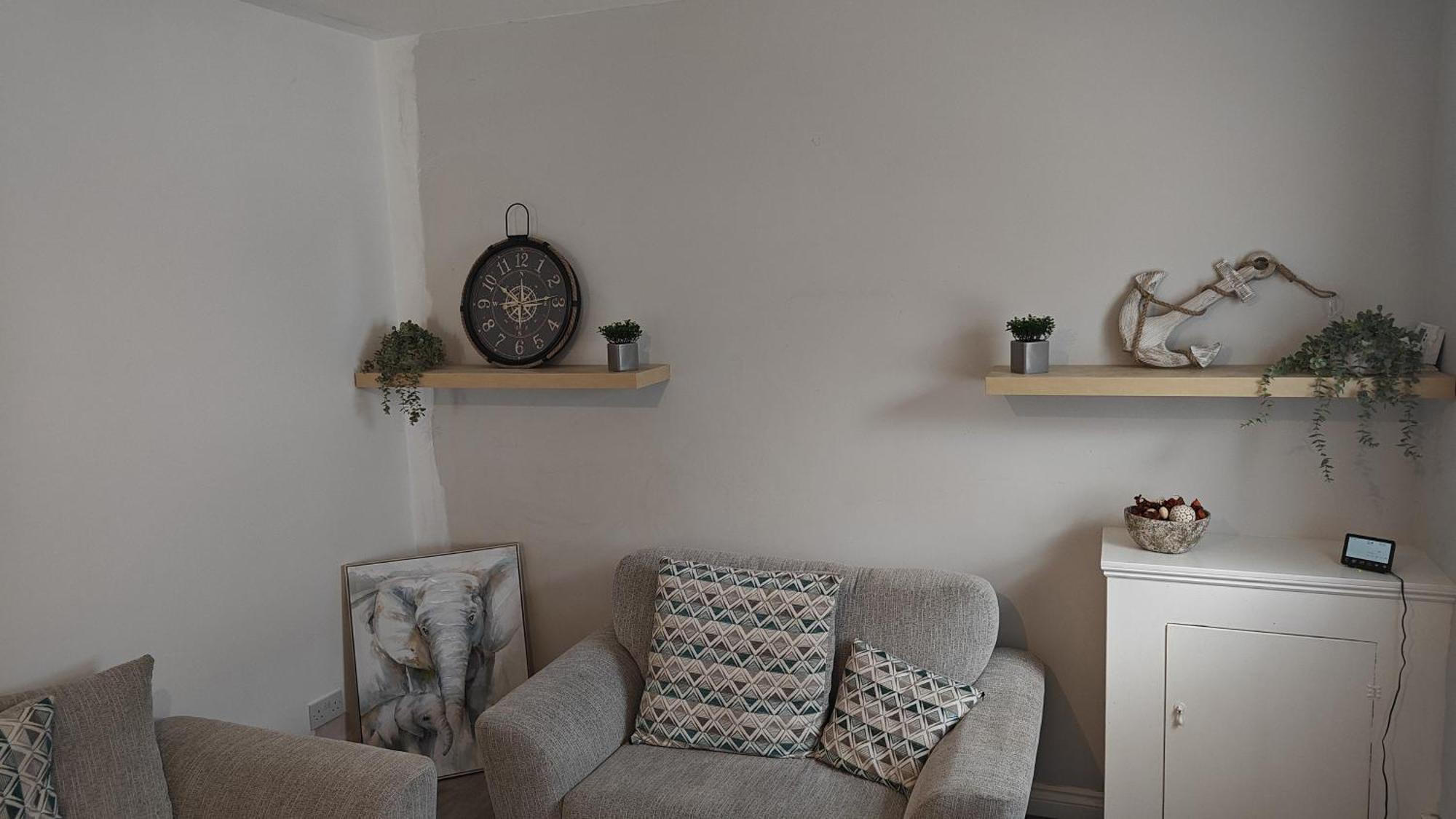 Improved Private House In Central Location 포츠머스 외부 사진